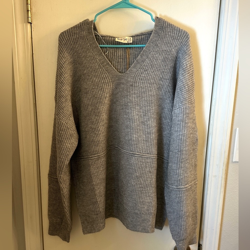 VERY J oversized grey knit sweater